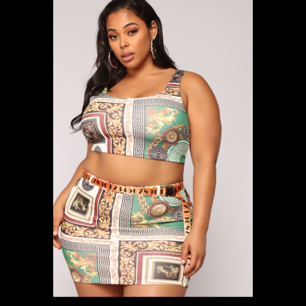 Plus size skirt set